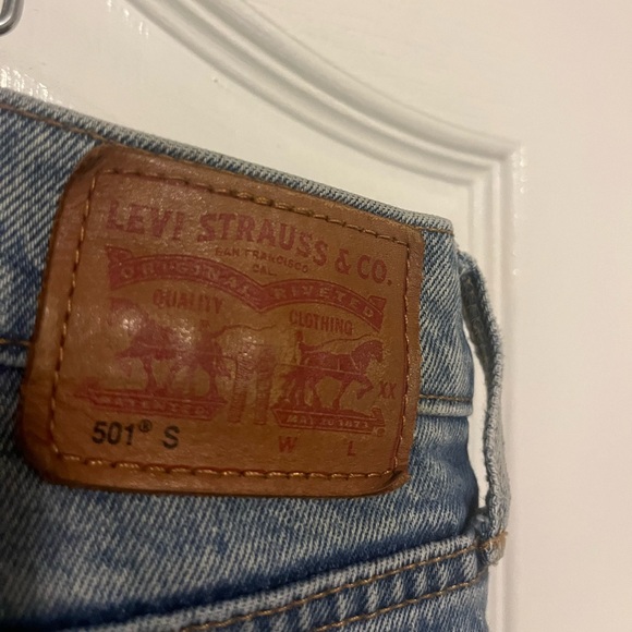 Levi’s 501 Jeans - Size 31 - Picture 3 of 3